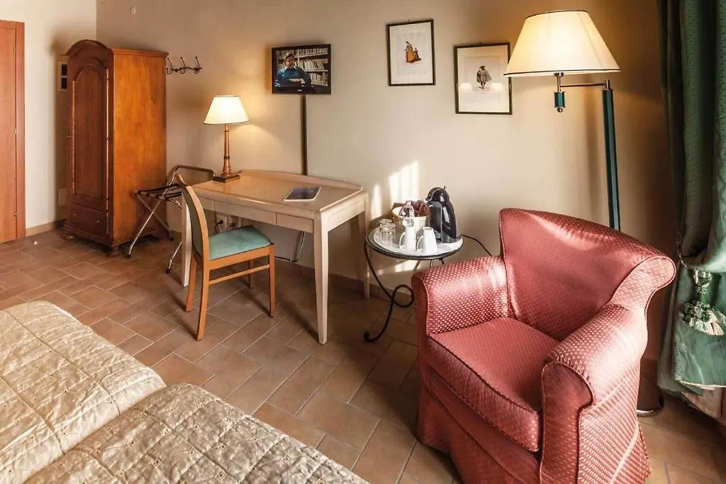Hotel Residence Diamantina Ferrara Aparthotel
